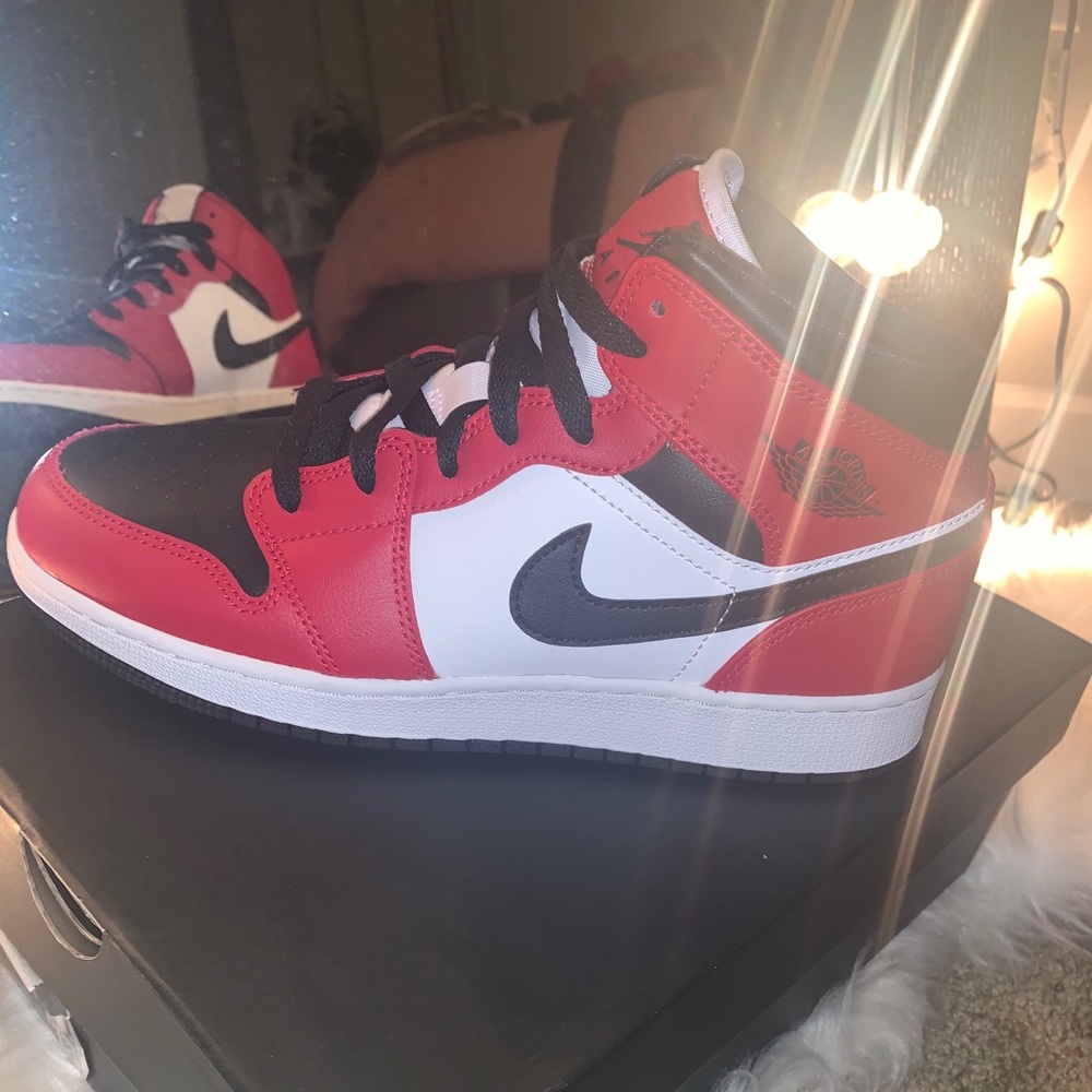 Air Jordan 1